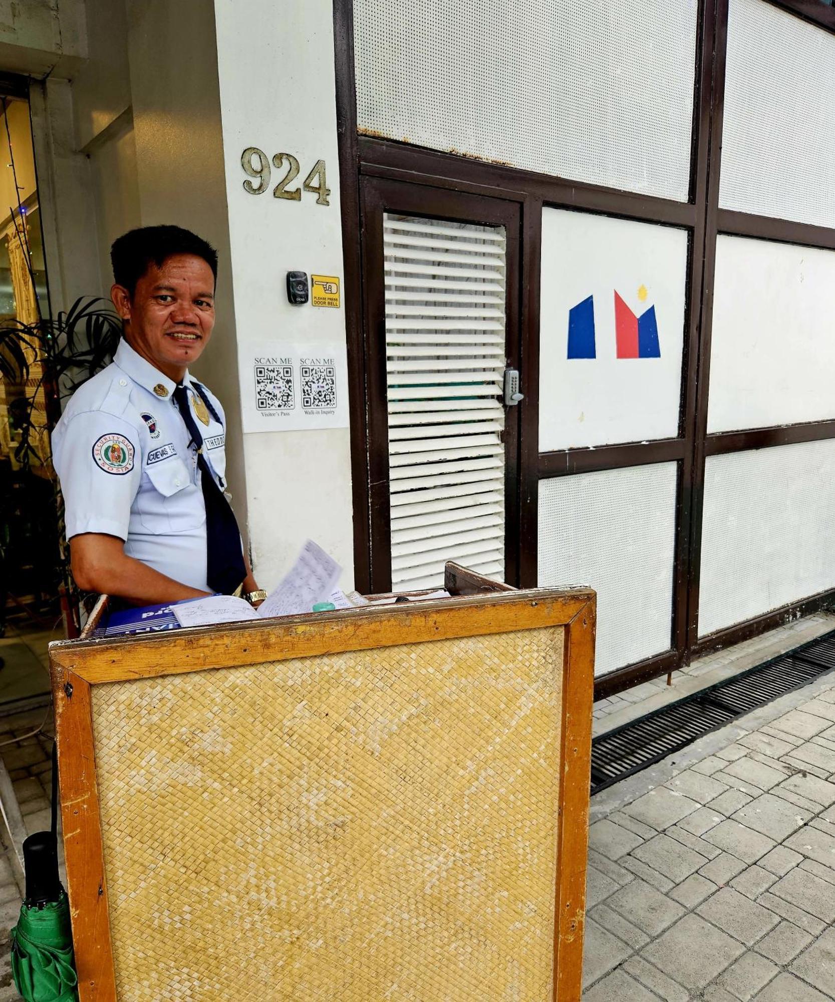 Monchere Dormitory Manila Exterior photo